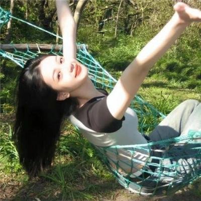 那个人在想什么事情